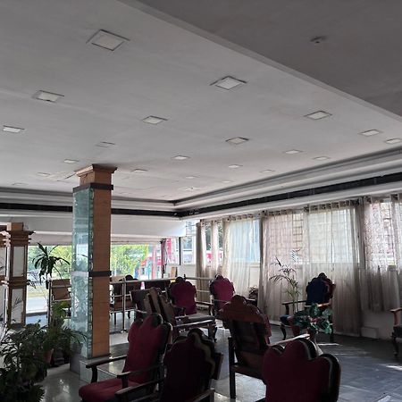 מייזור Hotel Raj Empire מראה חיצוני תמונה