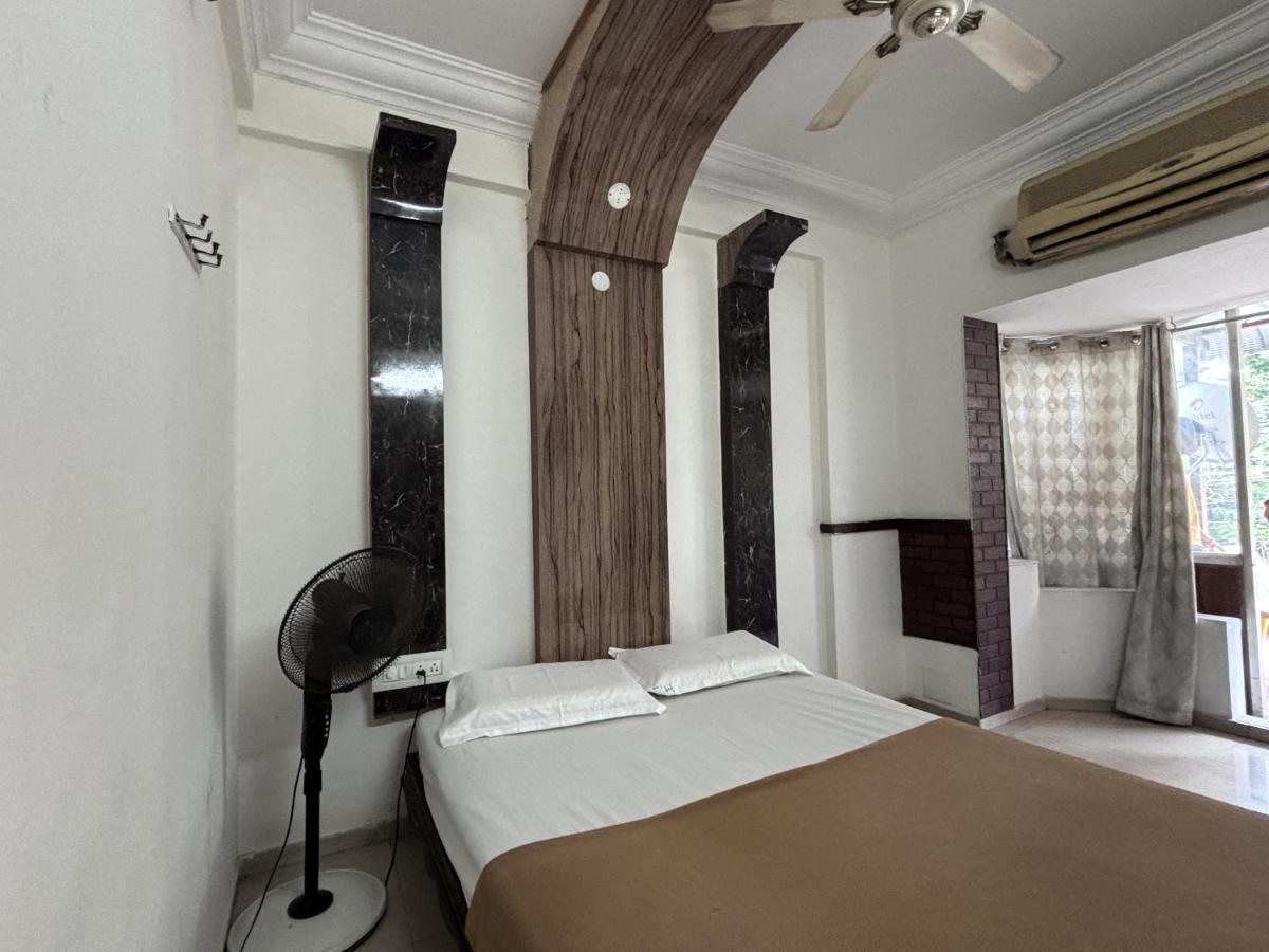 מייזור Hotel Raj Empire מראה חיצוני תמונה