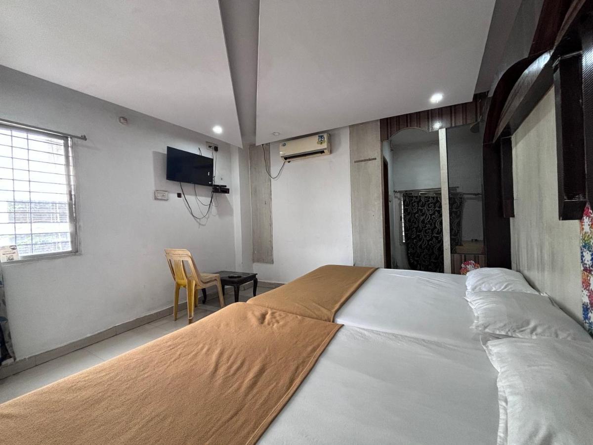 מייזור Hotel Raj Empire מראה חיצוני תמונה