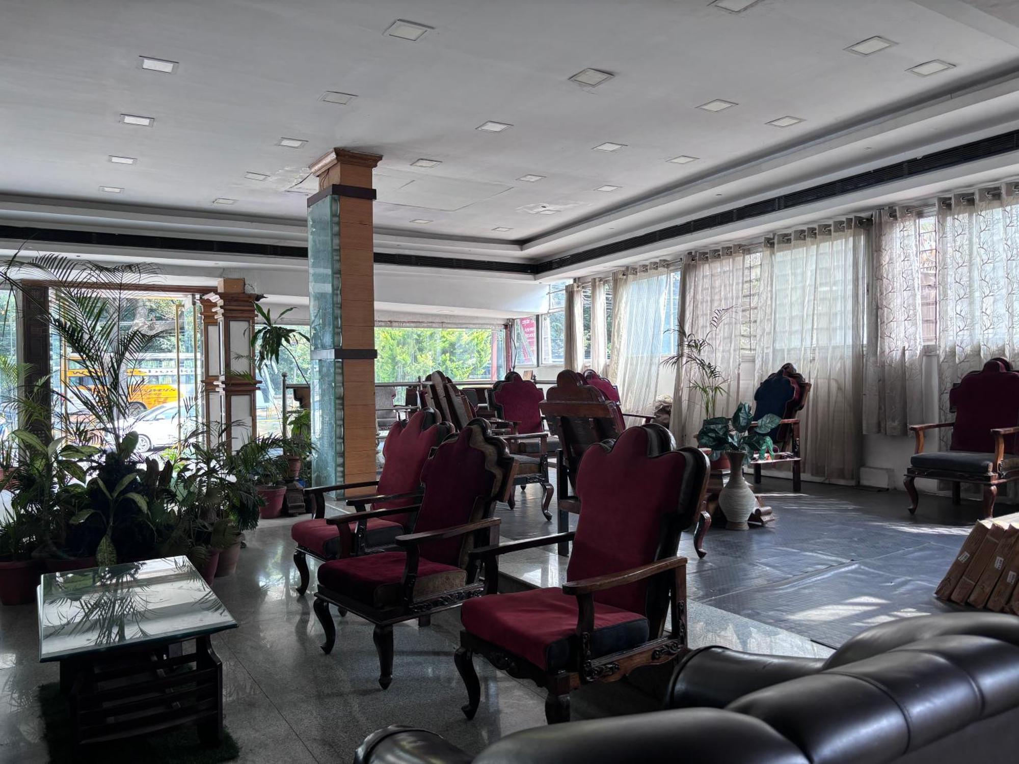 מייזור Hotel Raj Empire מראה חיצוני תמונה